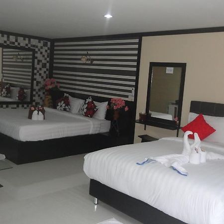 Love You Resort Chumphon Exterior photo